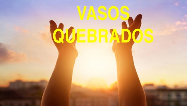 Vasos Quebrados - Marine Friesen